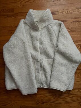 Gap fit Sherpa jacket